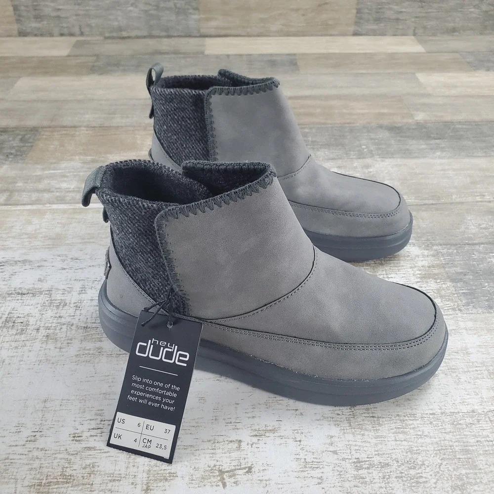 Hey Dude Mel Suede Boots Womens Sz 6 Stone Gray Ankle Boot Fleece Lined Comfort